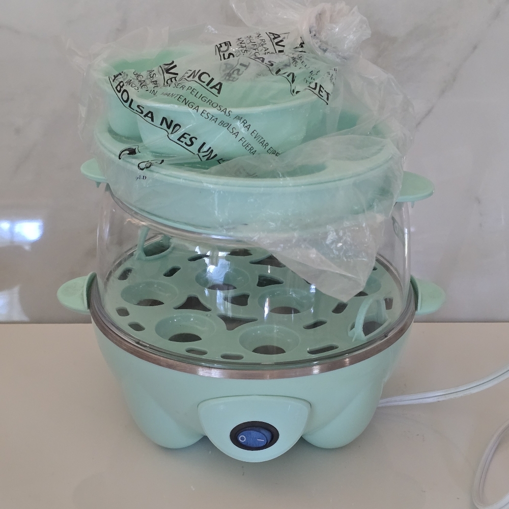 DASH Electric Egg cooker